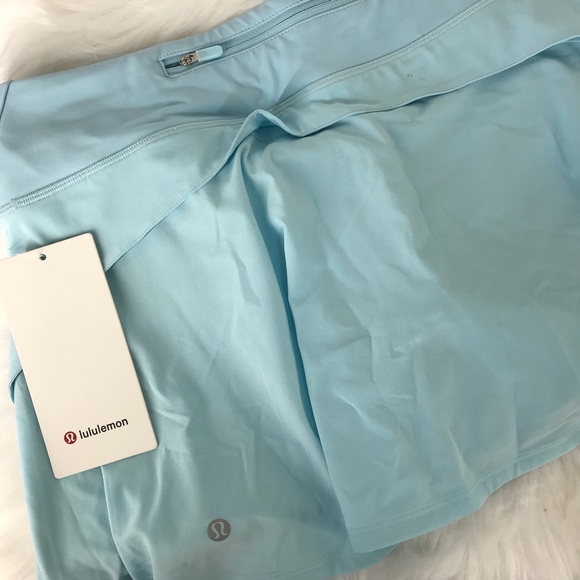 NWT lululemon Play Off The pleats skirt blue glow - Picture 5 of 8